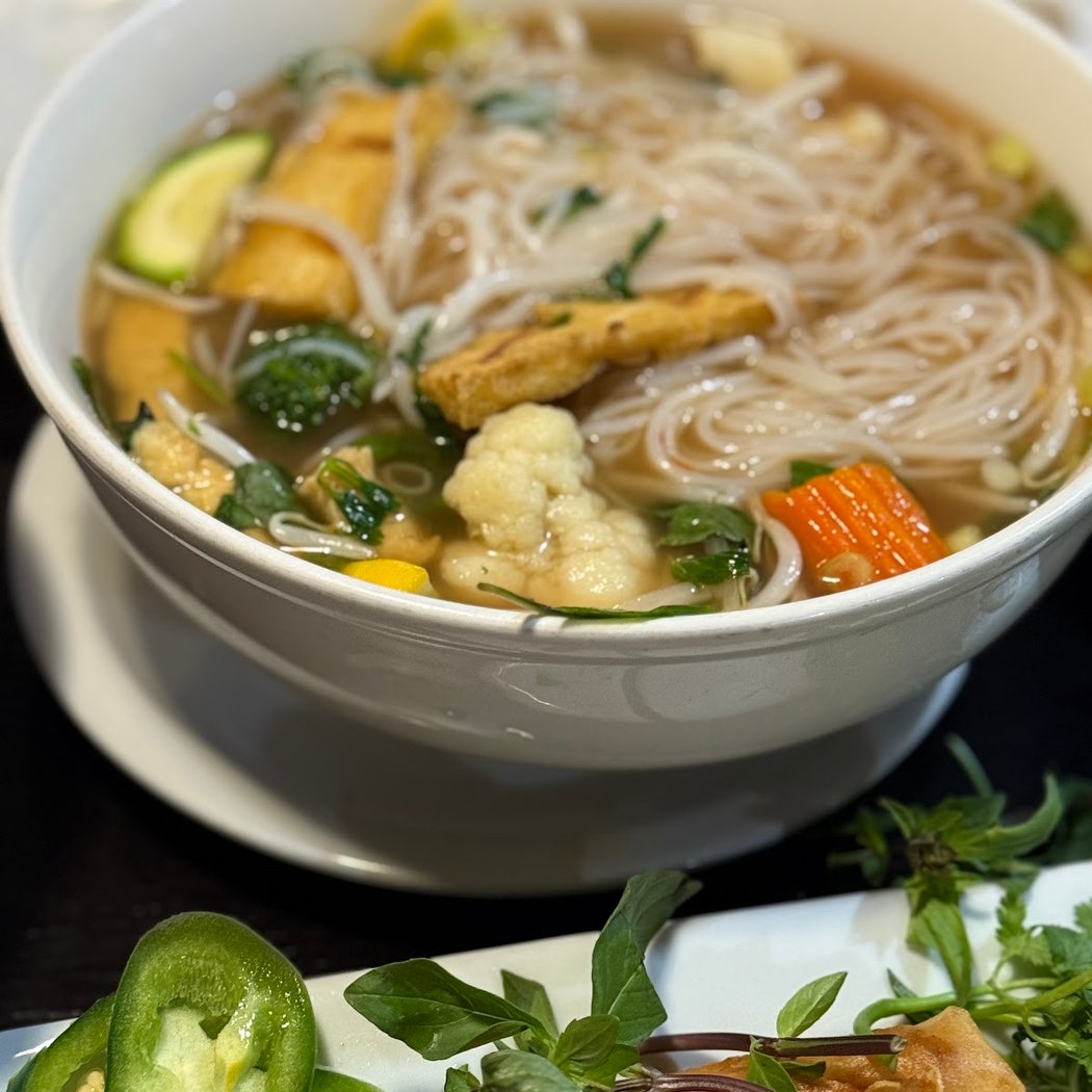 Pho Vietnamese Cuisine 2